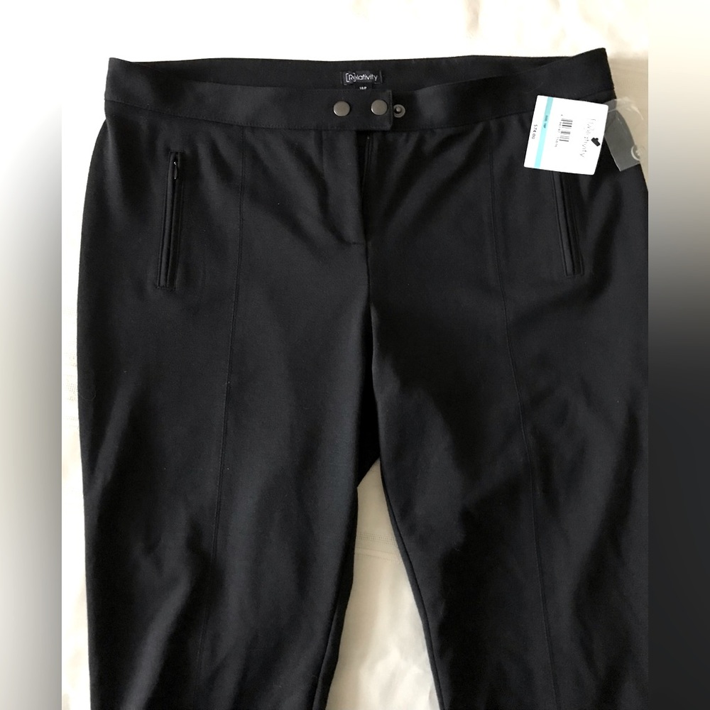 Relativity 16p NWT black pants